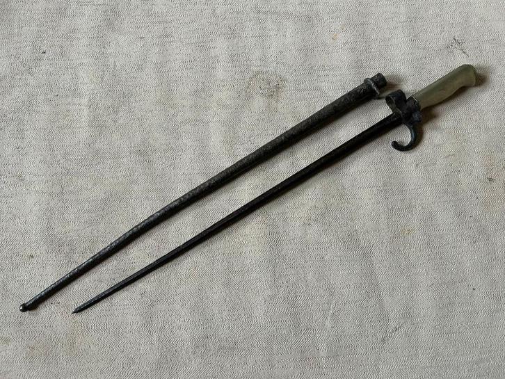 wo1 - Franse bajonet - type rosalie voor lebel 1e model, Verzamelen, Militaria | Algemeen, Landmacht, Mes of Dolk, Ophalen of Verzenden