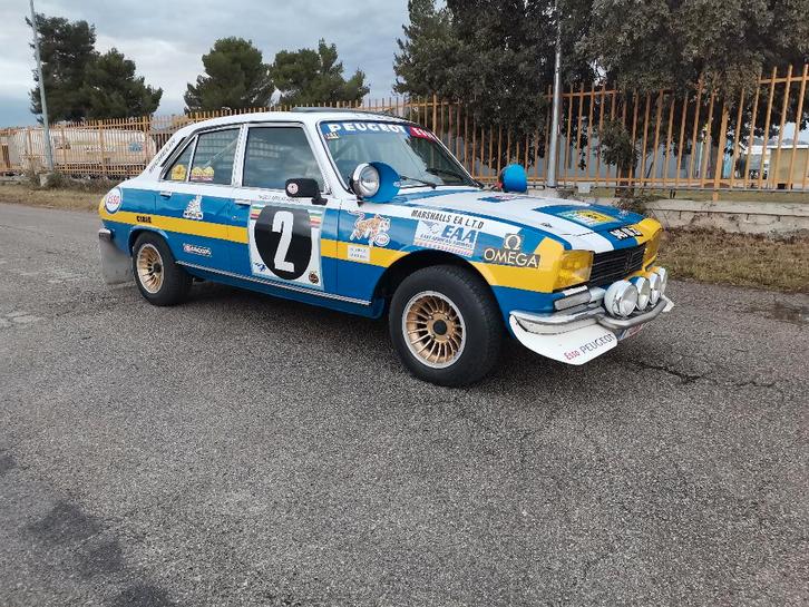 Replica van de Peugeot 504 Safari Rally, Auto's, Peugeot, Particulier, Overige modellen, Benzine, Berline, 4 deurs, Handgeschakeld