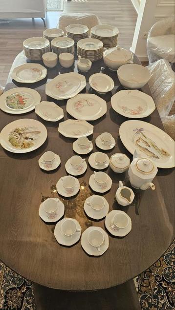 Servies Limoges 124 stuks , 12 pers ,volledig kompleet beschikbaar voor biedingen