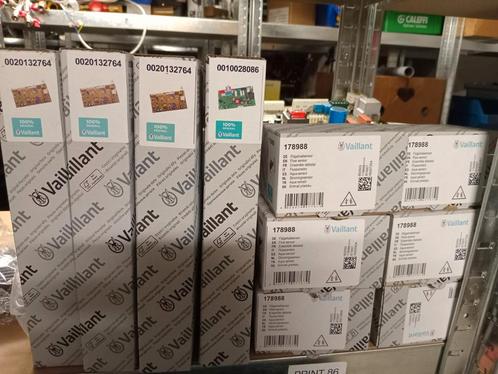 Nieuw en 2dehands ketel onderdelen, Doe-het-zelf en Bouw, Chauffageketels en Boilers, Zo goed als nieuw, Ophalen