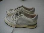 Mooie sportschoenen 39, Kleding | Dames, Schoenen, Overige kleuren, Sportschoenen, Ophalen of Verzenden, Gedragen