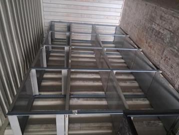 Metalen vakstelling 4m beschikbaar voor biedingen