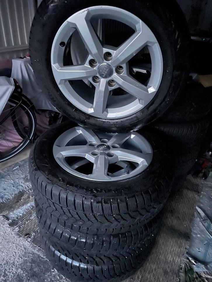 Originel Audi velgen sett winter 5x112 q3 a3 q2, Auto-onderdelen, Banden en Velgen, Banden en Velgen, Winterbanden, 16 inch, 215 mm