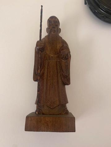 Houten Chinese God met Stolp Onderzetter beschikbaar voor biedingen