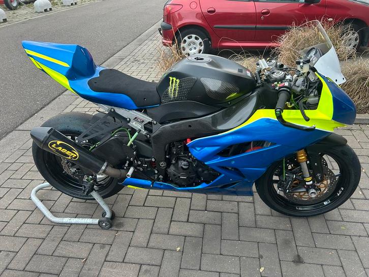 Kawasaki zx6r 2016, Motoren, Motoren | Kawasaki, Particulier, Super Sport, meer dan 35 kW, 4 cilinders, Quickshifter, Ophalen