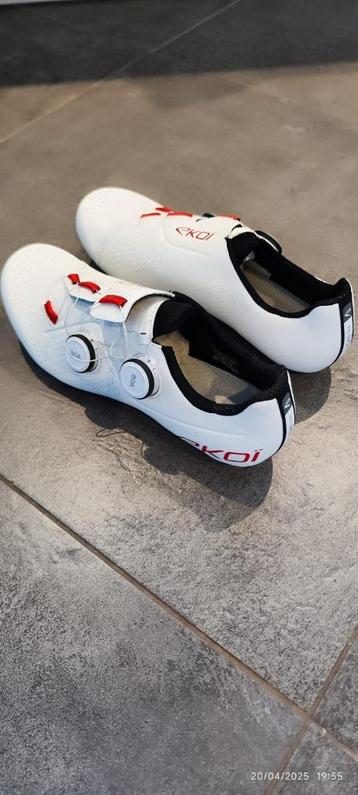 Racefietsschoenen Ekoi perf r4 beschikbaar voor biedingen