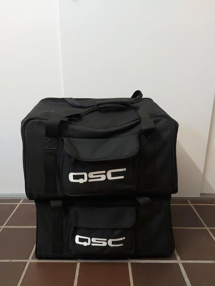 2x QSC K10.2 met hoezen, TV, Hi-fi & Vidéo, Enceintes, Enlèvement