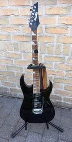 Ibanez met Fender versterker, Zo goed als nieuw, Ibanez