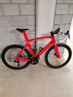 Trek madone ultegra di2 viper rood 58 aero stuur, Fietsen en Brommers, Ophalen
