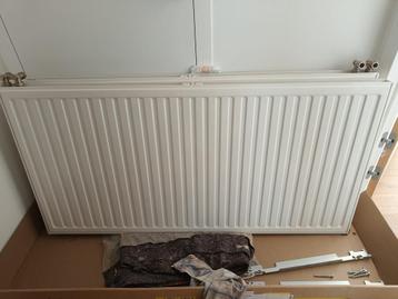 Radiator - Radson Integra E-Flow, 800 watts ou plus, Comme neuf, Enlèvement, Haut rendement (HR)