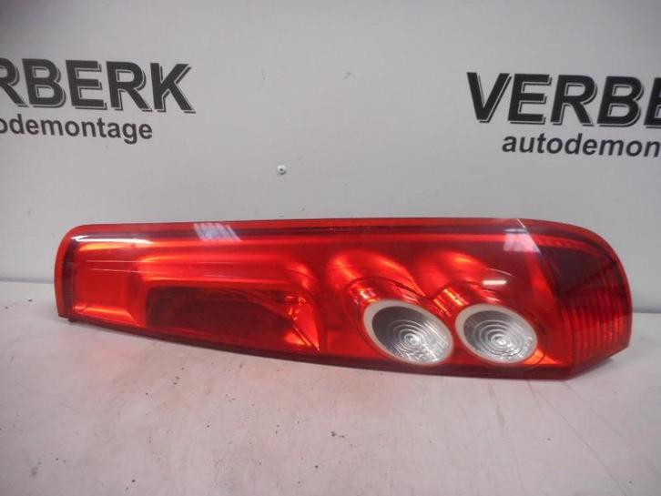 ACHTERLICHT RECHTS Ford Fiesta 5 (JD / JH) (01-2001/12-2009), Auto-onderdelen, Verlichting, Ford, Gebruikt