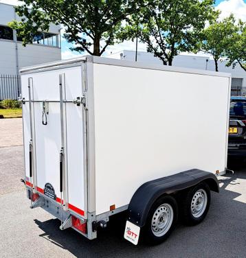 Powertrailer 750kg tandemasser remorque valklep top staat!