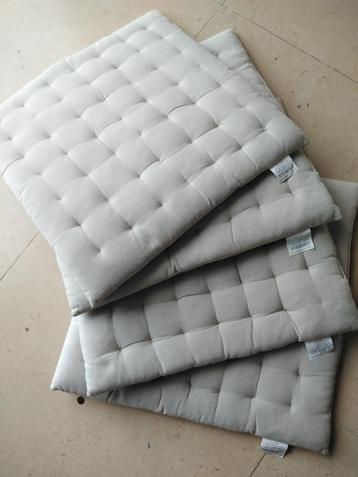 4 galettes de chaises, Enlèvement, Comme neuf