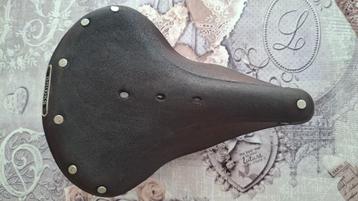 Mooi lederen BROOKS B66 fietszadel in goede staat herenzadel beschikbaar voor biedingen
