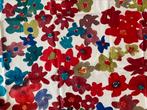 Canvas stof met fleurige bloemen, Nieuw, Ophalen of Verzenden, 30 tot 120 cm, Katoen