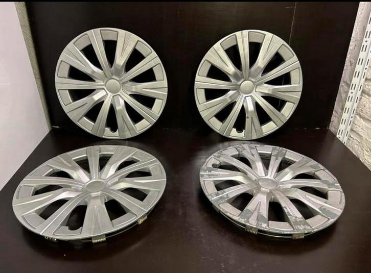 4 universele 16" wieldoppen prijs 5€/4, Auto diversen, Wieldoppen, Gebruikt, Ophalen of Verzenden