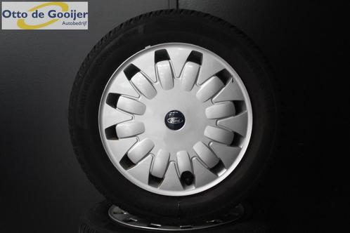 Ford Focus Velgen Winterbanden 8mm 16 Inch, Auto-onderdelen, Banden en Velgen, Banden en Velgen, Winterbanden, 16 inch, 205 mm