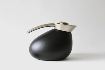 iconische Georg Jensen Quack Thermoskan beschikbaar voor biedingen