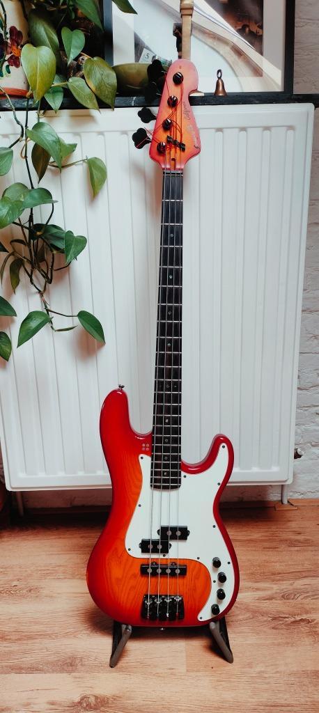 Sandberg California VT Basgitaar, Muziek en Instrumenten, Snaarinstrumenten | Gitaren | Bas, Gebruikt, Elektrisch, Ophalen