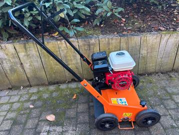 Eliet 400 verticuteermachine beschikbaar voor biedingen