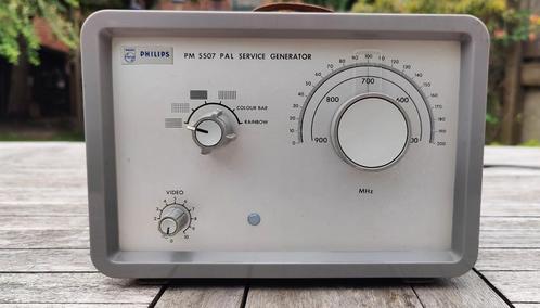 Philips testbeelgenerator PM5507S werkend., Doe-het-zelf en Bouw, Meetapparatuur, Gebruikt, Accessoires, Ophalen