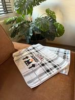 2 handdoeken katten humor, Maison & Meubles, Cuisine | Linge de cuisine, Enlèvement ou Envoi, Comme neuf, Blanc, Torchon ou Serviette