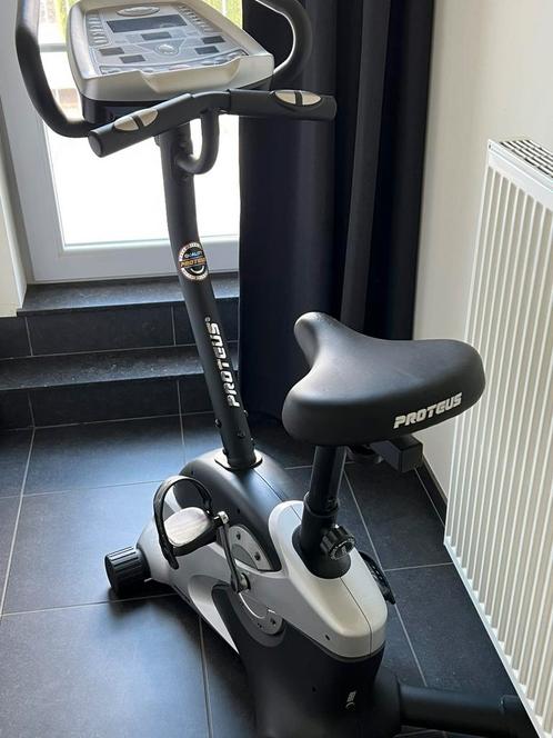 Proteus Engine v8, Sport en Fitness, Fitnessapparatuur, Zo goed als nieuw, Hometrainer, Ophalen