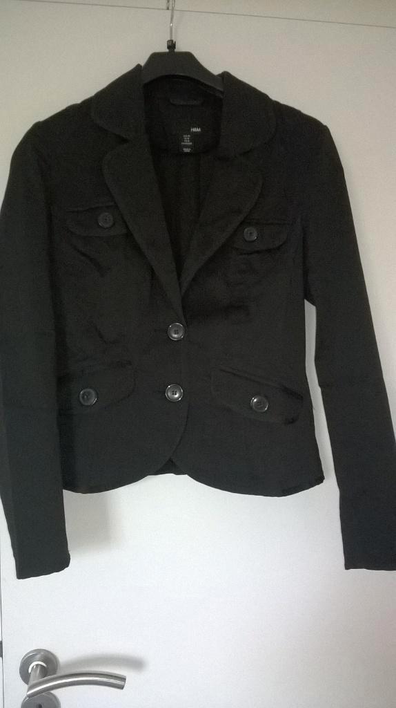 mooie zwarte vest/jasje/blazer maat 40, merk H&M, Vêtements | Femmes, Pulls & Gilets, Comme neuf, Taille 38/40 (M), Noir, Enlèvement