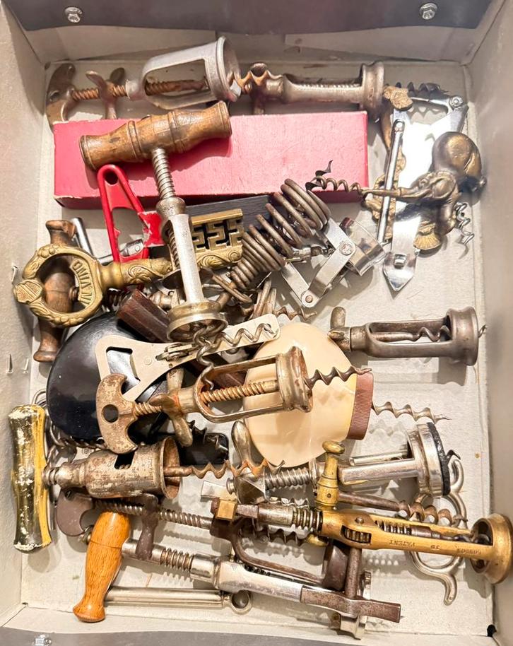 Lot van 27 oude kurkentrekkers, Antiek en Kunst, Antiek | Keukengerei, Ophalen of Verzenden