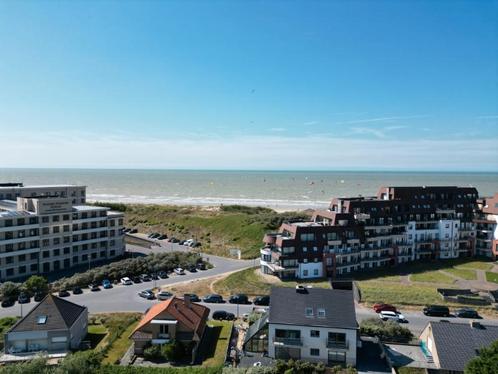 Appartement te koop in Oostduinkerke, 2 slpks, Immo, Huizen en Appartementen te koop, Appartement, D