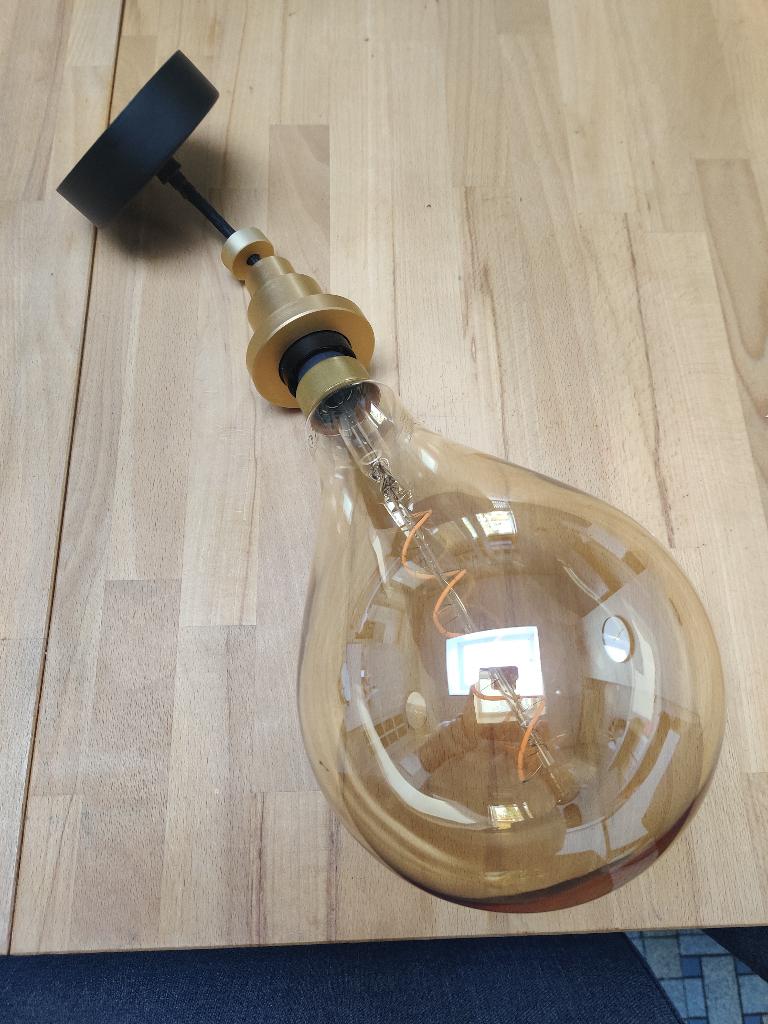 Sfeervolle Led hanglamp merk Ledvance vintage 1906, Huis en Inrichting, Lampen | Hanglampen, Ophalen, Nieuw, Glas, Minder dan 50 cm