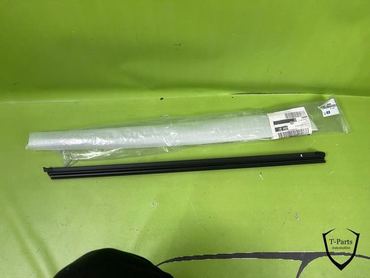 hyundai kona raamlijst 82231J9000 82231 J9000, Auto-onderdelen, Interieur en Bekleding, Hyundai, Nieuw