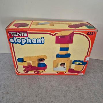 Tente elephant blokken in doos beschikbaar voor biedingen