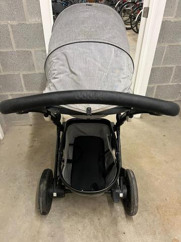 Kinderwagen joolz beschikbaar voor biedingen