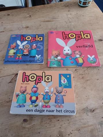 Boekjes HOPLA aan 2 euro per stuk 