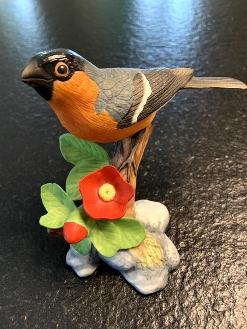 Menthe de Franklin Porcelaine Figurine - Oiseaux Bull finch, Verzamelen, Beelden en Beeldjes, Zo goed als nieuw, Dier, Ophalen of Verzenden
