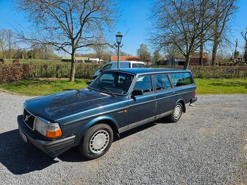 Volvo 245, Auto's, Oldtimers, Particulier, Volvo, Benzine, Break, 5 deurs, Handgeschakeld, Blauw, Grijs, Stof, Achterwielaandrijving