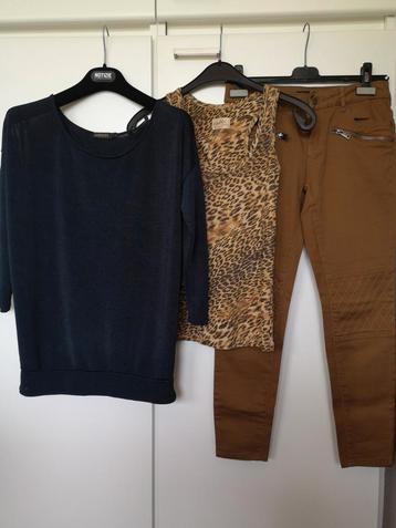 Lot de vêtements, taille petit/très petit, Enlèvement ou Envoi, Comme neuf