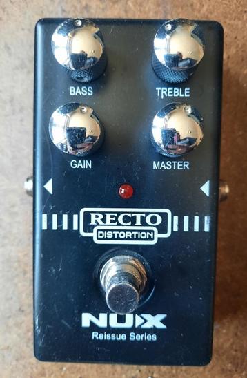 verschillende effecten voor gitaar/bas/zang beschikbaar voor biedingen
