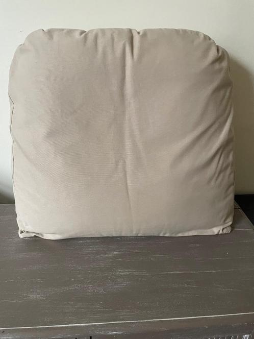 Kussen, Huis en Inrichting, Slaapkamer | Beddengoed, Gebruikt, Kussen, Eenpersoons, Beige, Ophalen