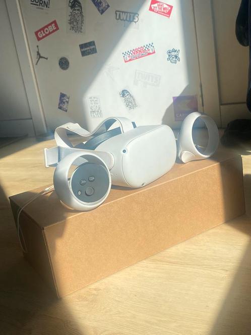 Meta Oculus quest 2, Games en Spelcomputers, Virtual Reality, Zo goed als nieuw, Ophalen of Verzenden
