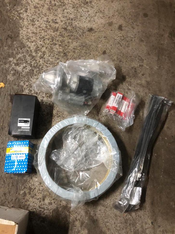 Opruiming Nissan Patrol R-onderdelen, Autos : Pièces & Accessoires, Petit matériel, Nissan, Enlèvement