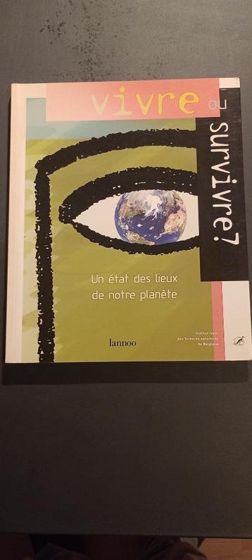Boek 'Living or Surviving: An Overview of Our Planet' beschikbaar voor biedingen