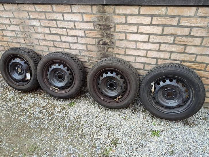 Jeu roues hiver Bridgestone 175/65 R15 88T pour Toyota, Auto-onderdelen, Banden en Velgen, Banden en Velgen, Winterbanden, 15 inch