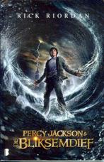 de bliksemdief (179), Livres, Livres pour enfants | Jeunesse | 13 ans et plus, Rick riordan, Enlèvement ou Envoi, Neuf, Fiction