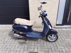 Vespa 50cc – Midnight Blue – Slechts 1.143 km!, Ophalen, 50 cc, Klasse B (45 km/u), Zo goed als nieuw