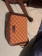 Sacoche Gucci, Handtassen en Accessoires, Tassen | Schoudertassen, Ophalen, Zo goed als nieuw, Beige, Overige merken