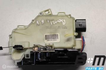 Deurslot rechtsvoor 3B1837016BH beschikbaar voor biedingen