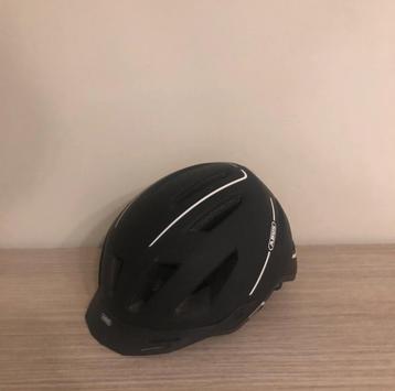 ABUS Pedelec 2.0 Fietshelm – Maat 52-57cm –Zo goed als nieuw beschikbaar voor biedingen