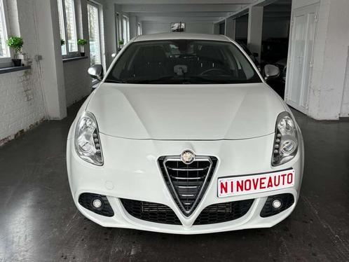 Alfa Romeo Giulietta 1.6d JTD M-Jet Distinctiv Start*NAV BLU, Autos, Alfa Romeo, Entreprise, Achat, Giulietta, ABS, Phares directionnels